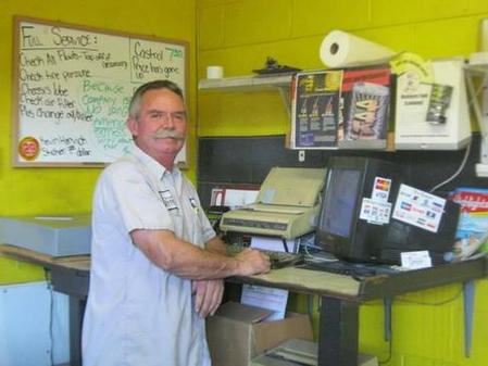 Palmdale PitStop Owner Rob Carson Palmdale, CA